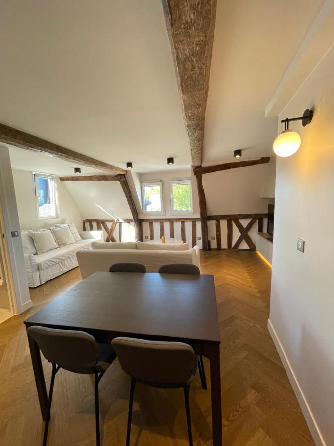 Appartement Les Hirondelles Honfleur Esterno foto