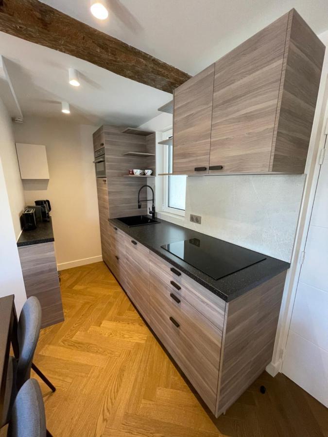 Appartement Les Hirondelles Honfleur Esterno foto